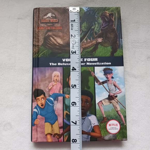 "Jurassic World Camp Cretaceous": Volume Four - The Deluxe Junior Novelization - Picture 14 of 16